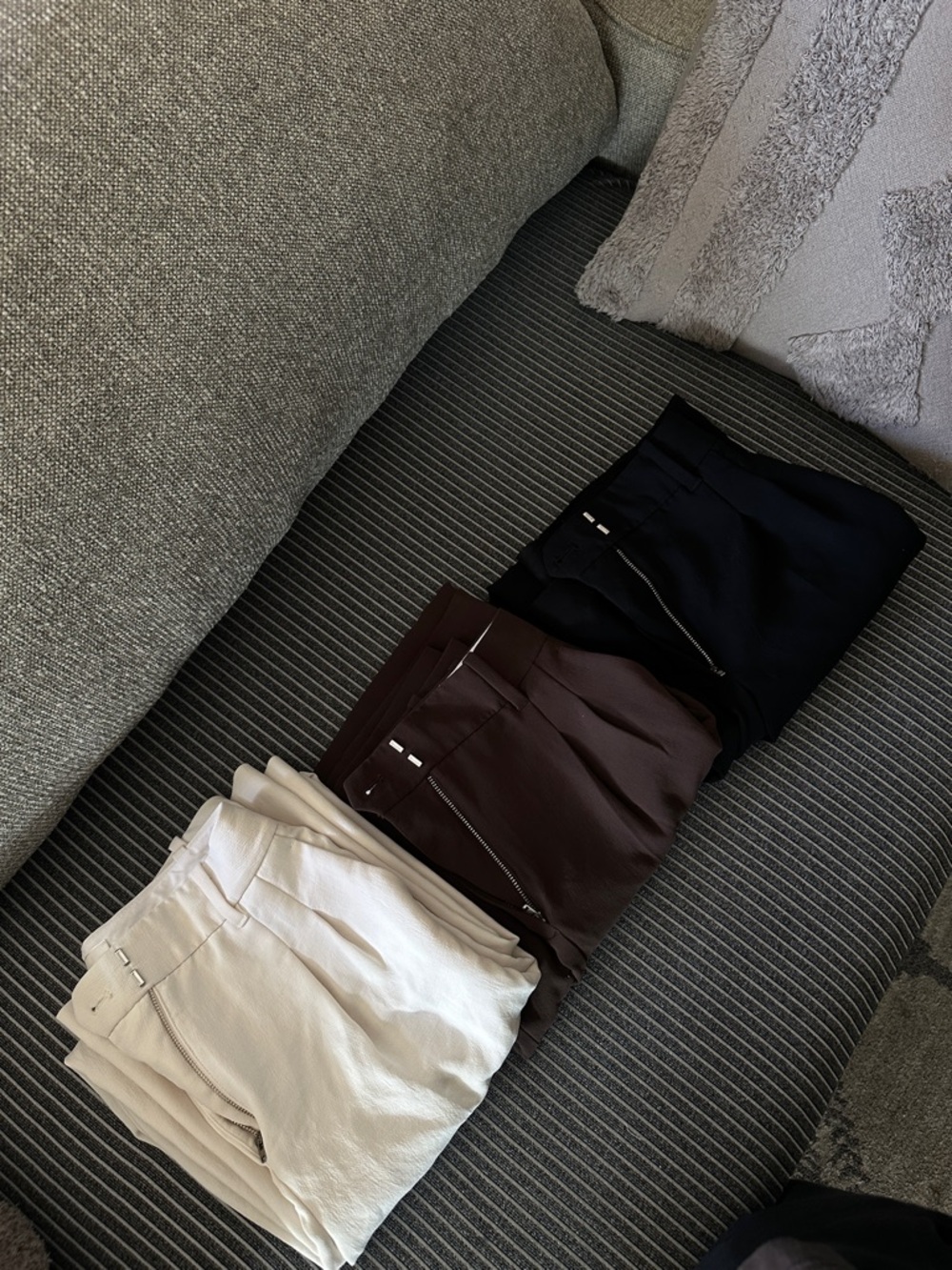 Aritzia Effortless Pant Rich Mocha